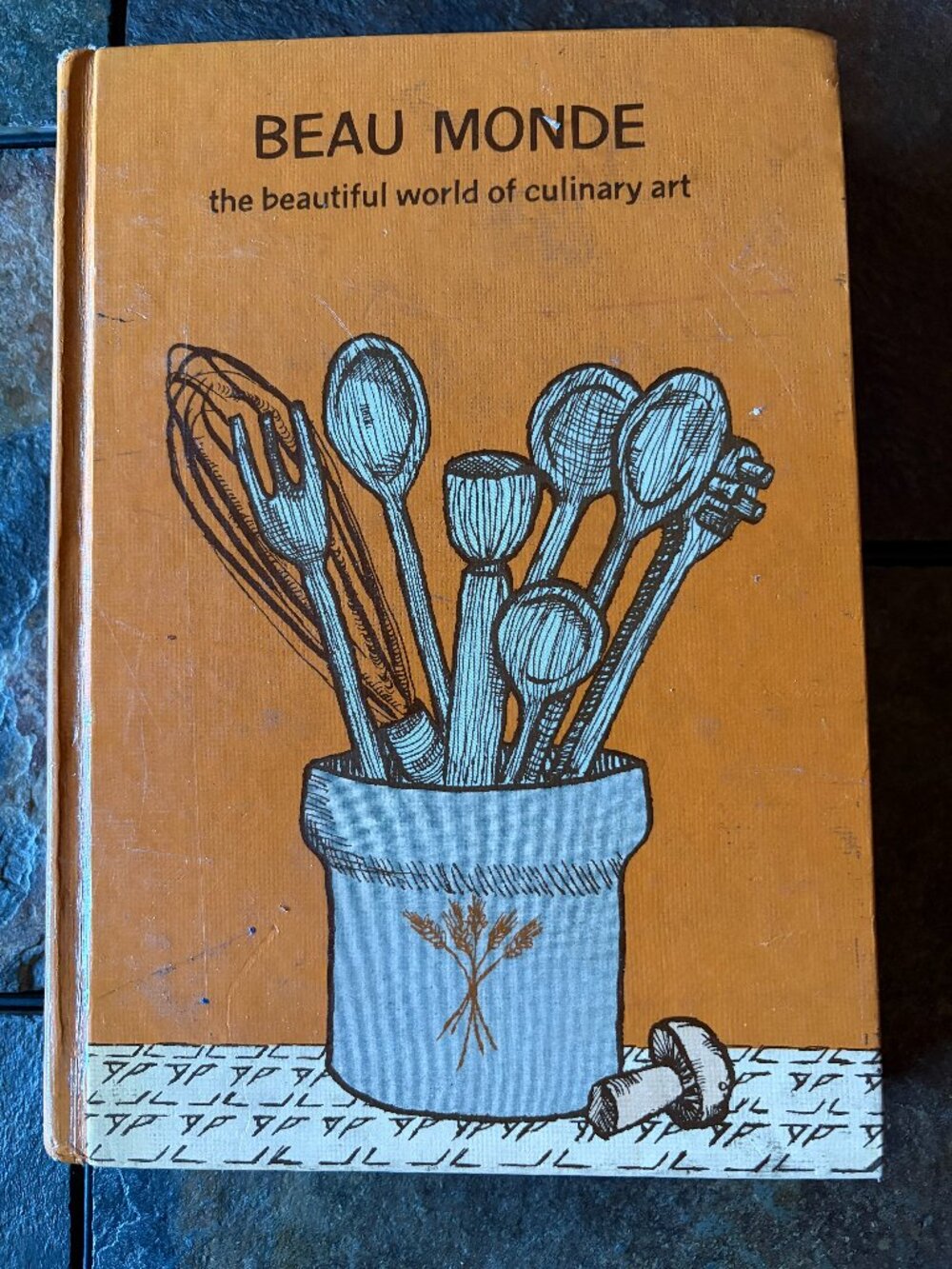 Vintage 1975 Beau Monde Cookbook Loyola Academy First Edition 1st Printing Rare